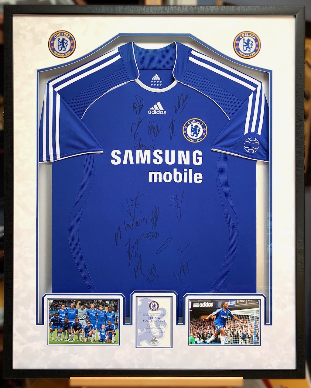 DIY Frame To Display Football Shirts With 2 Photos And Title- Chelsea Sport Gifts Framed Tee Black Mount Shirts